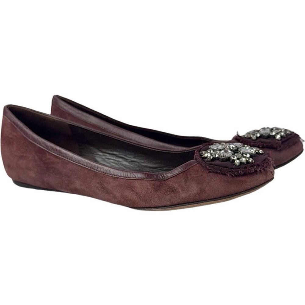 $295 Vera Wang Burgundy Suede Leather Flats with Crystallized Medallion Size 8.5